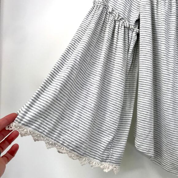 Maurices Top Small Gray Striped Ruffle Flare Boho Rodeo Peasant Cottage Shirt - Picture 6 of 11